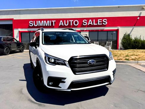 Used 2022 Subaru Ascent Onyx Edition image 2