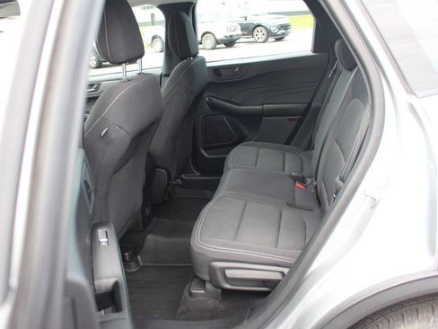 Used 2023 Ford Escape AWD image 6