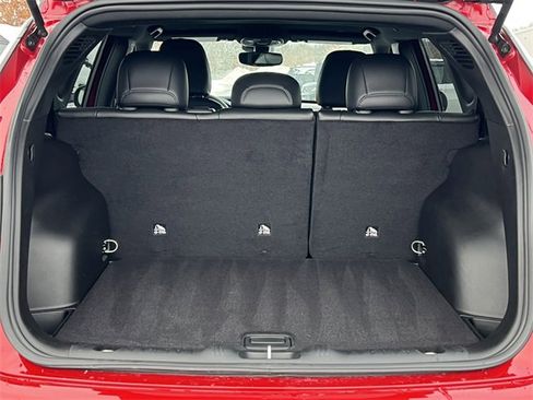 New 2025 Jeep Compass Limited image 33