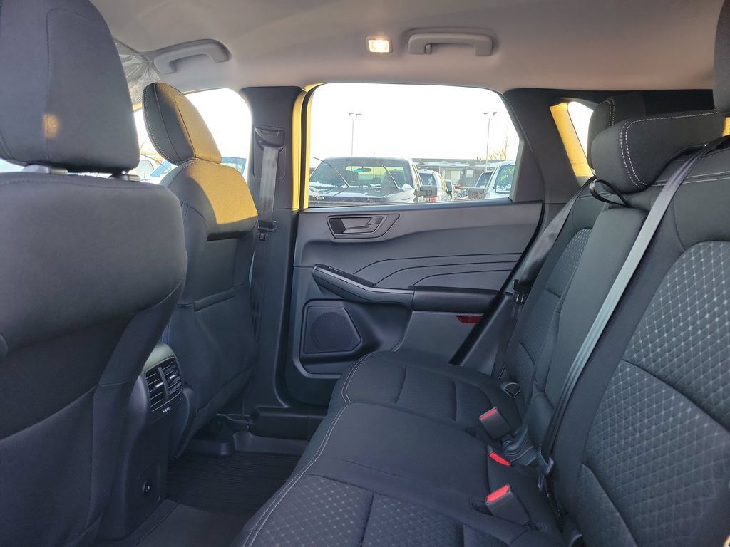 New 2026 Ford Escape Active w/ Cold Weather Package AWD/4WD image 13