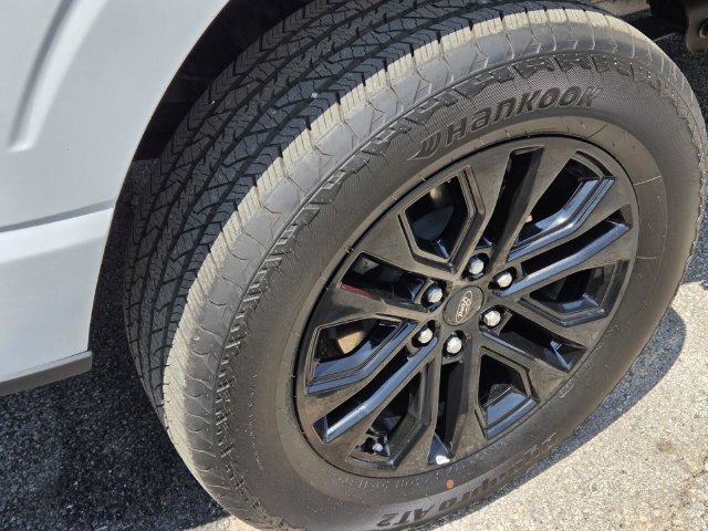 Used 2023 Ford F150 XLT AWD/4WD image 11