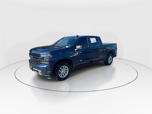 Used 2022 Chevrolet Silverado 1500 RST w/ LPO, Dark Essentials Package RWD image 4