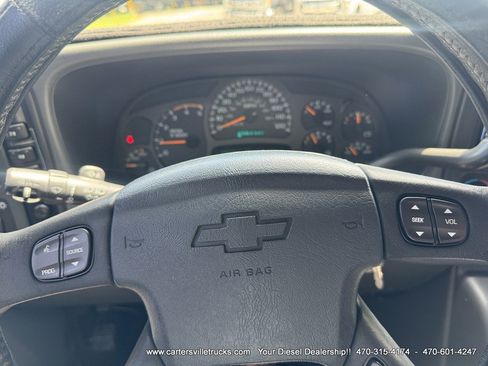 Used 2005 Chevrolet Silverado 2500 LT w/ Heavy-Duty Power Package AWD/4WD image 19