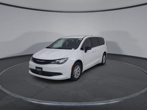 New 2027 Chrysler Pacifica LX FWD image 6