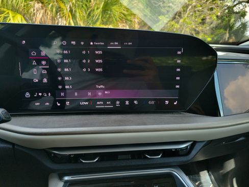 Certified 2025 Audi Q5 Prestige AWD/4WD image 24