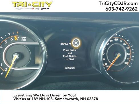 Used 2019 Jeep Wrangler Unlimited Sport image 24