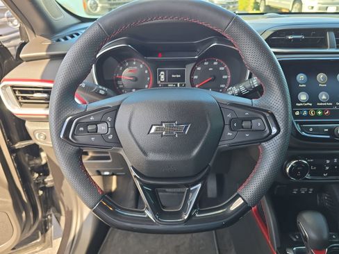 Used 2023 Chevrolet TrailBlazer RS w/ Convenience Package image 23