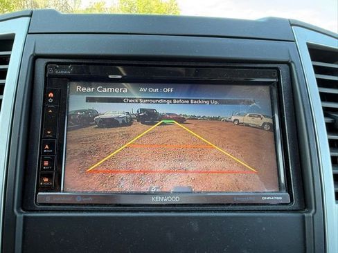 Used 2012 Nissan Xterra PRO-4X w/ Pro-4x Leather Pkg AWD/4WD image 13