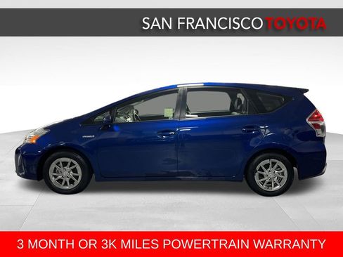 Used 2015 Toyota Prius V Four FWD image 2