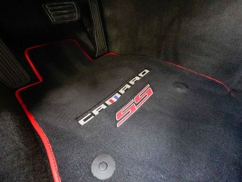 Used 2023 Chevrolet Camaro SS RWD image 62