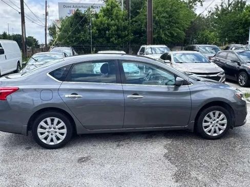 Used 2019 Nissan Sentra S FWD image 4