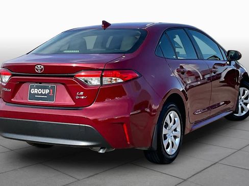 Used 2026 Toyota Corolla LE FWD image 13