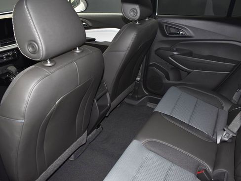 New 2026 Chevrolet Trax LT image 15