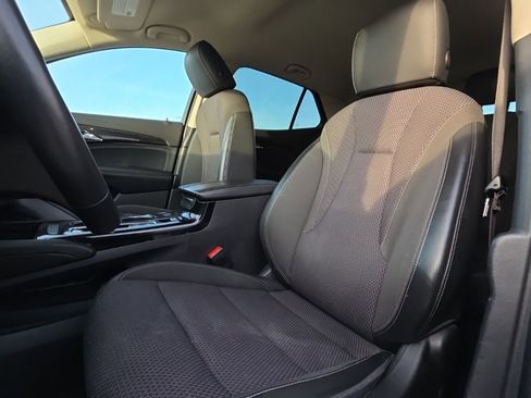 Used 2023 Buick Envision Preferred image 16