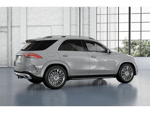 New 2026 Mercedes-Benz GLE 580 4MATIC image 19