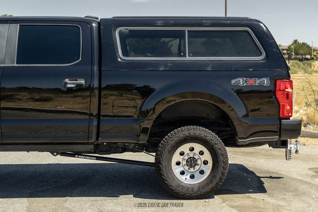 Used 2020 Ford F250 4x4 Crew Cab Super Duty image 5