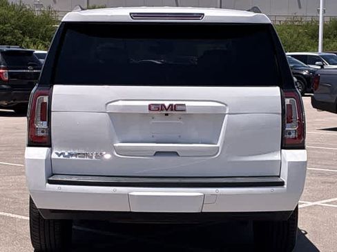 Used 2019 GMC Yukon XL SLT w/ Open Road Package AWD/4WD image 5