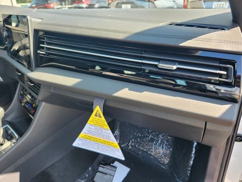 New 2025 Volkswagen Jetta Sport image 15