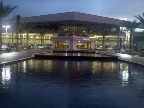 Used 2025 Lexus ES 300h w/ Premium Package image 24