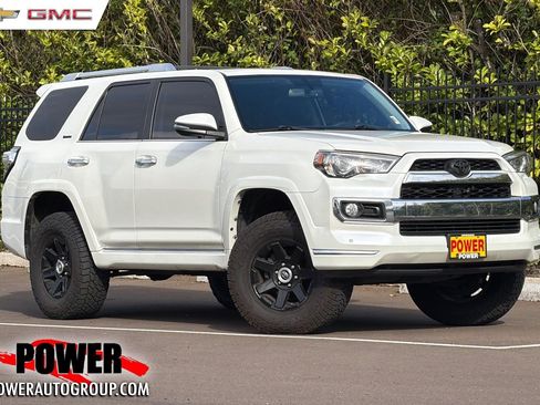 Used 2018 Toyota 4Runner Limited image 1