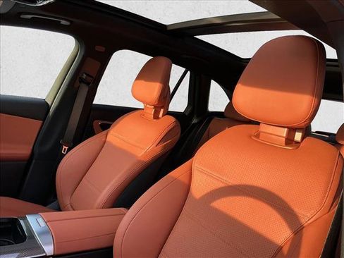 Certified 2026 Mercedes-Benz GLC 300 4MATIC image 12