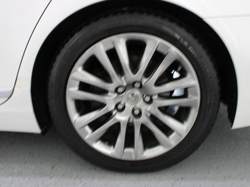 Used 2017 Lexus LS 460 w/ Comfort Package RWD image 85