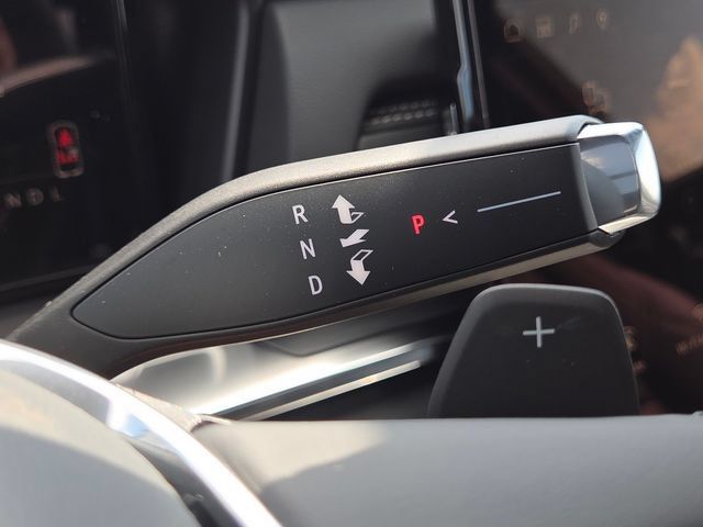 New 2027 GMC Terrain Elevation w/ Elevation Premium Package FWD image 31