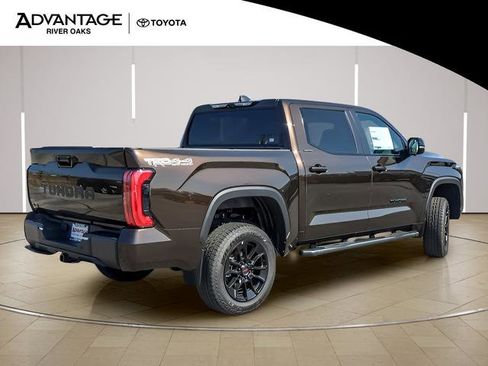 New 2025 Toyota Tundra Limited image 8