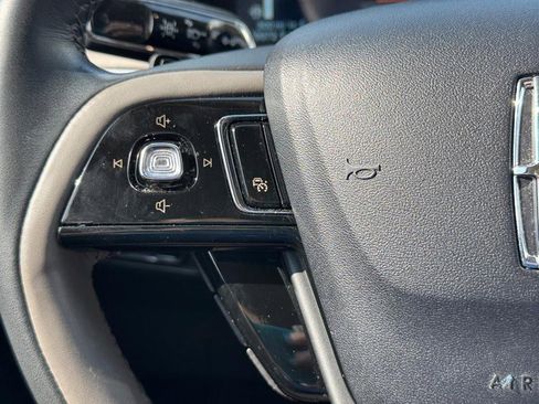 Certified 2023 Lincoln Corsair Reserve w/ Jet Appearance Package image 20