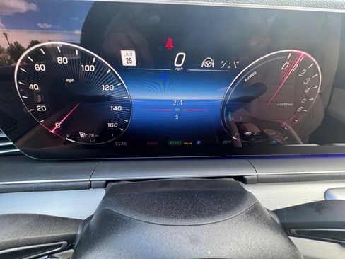 New 2026 Mercedes-Benz GLE 450e 4MATIC image 10