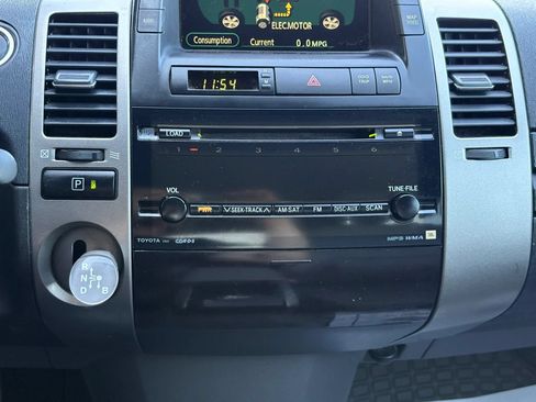 Used 2009 Toyota Prius w/ Pkg 6 FWD image 15