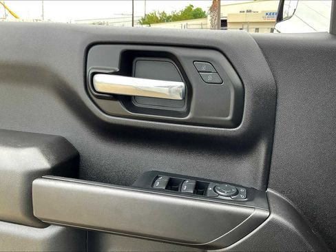 Used 2024 Chevrolet Silverado 1500 Custom image 61