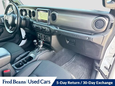 Used 2021 Jeep Wrangler Unlimited Sport AWD/4WD image 32