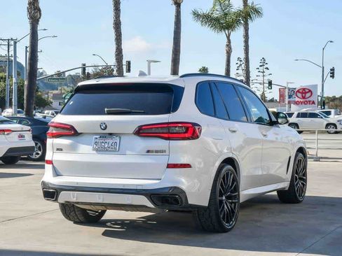Used 2022 BMW X5 M50i w/ Executive Package image 7