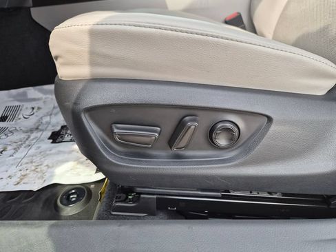 Used 2024 Toyota Camry XLE w/ Navigation Package FWD image 16