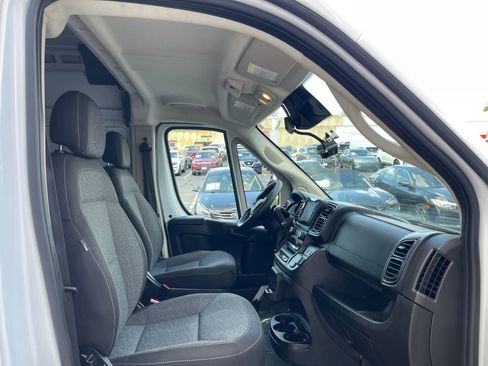 Used 2022 RAM ProMaster 2500 FWD image 27