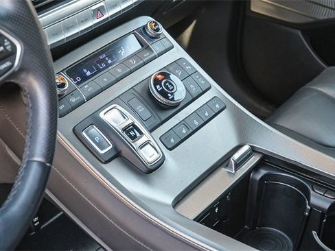 Certified 2022 Hyundai Palisade Calligraphy w/ Winter Package image 23