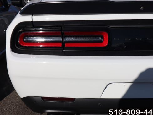 Used 2023 Dodge Challenger R/T w/ Plus Package image 19