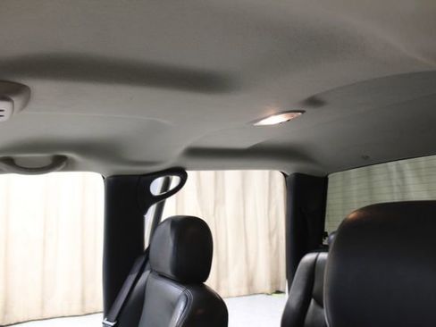 Used 2006 Chevrolet Silverado 2500 LT image 17