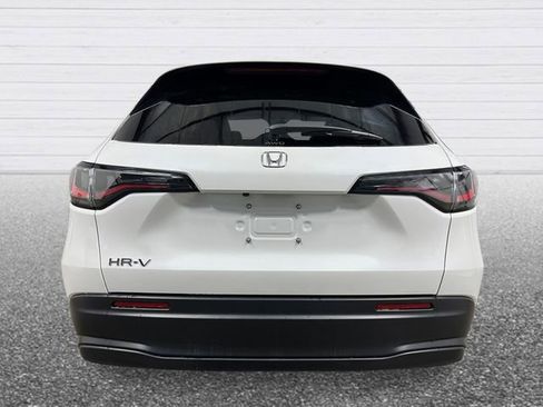 New 2026 Honda HR-V LX image 4