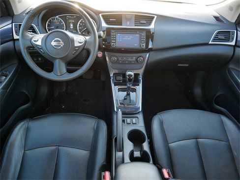 Used 2017 Nissan Sentra SR Turbo w/ SR Turbo Premium Package image 11