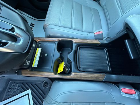 Used 2021 Honda CR-V Touring image 19