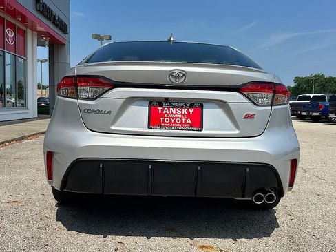 Certified 2025 Toyota Corolla SE FWD image 4
