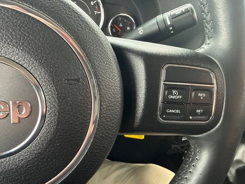 Used 2015 Jeep Wrangler Sport w/ Quick Order Package 23S image 18