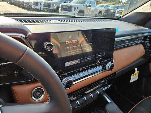 New 2026 GMC Canyon AT4 image 20