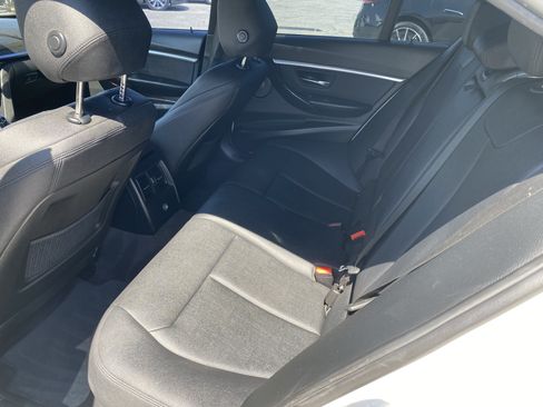 Used 2018 BMW 340i Sedan RWD image 14