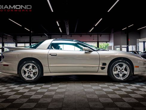 Used 2002 Pontiac Firebird Formula RWD image 15
