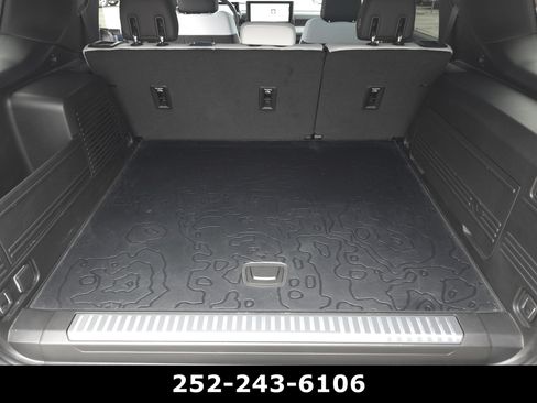 Used 2024 GMC Hummer EV 3X w/ Omega Edition image 23
