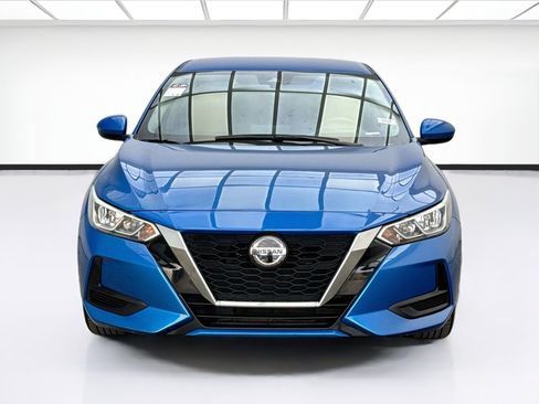 Used 2021 Nissan Sentra SV FWD image 2