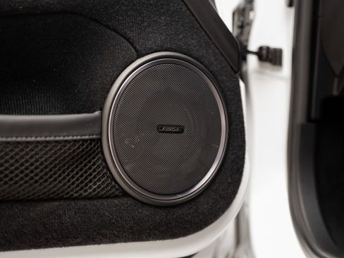 Used 2019 Nissan GT-R Premium AWD/4WD image 58